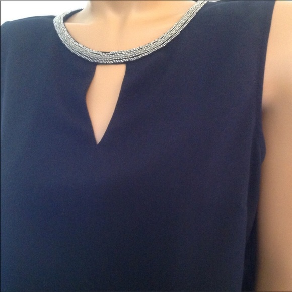 Top - Picture 3 of 6